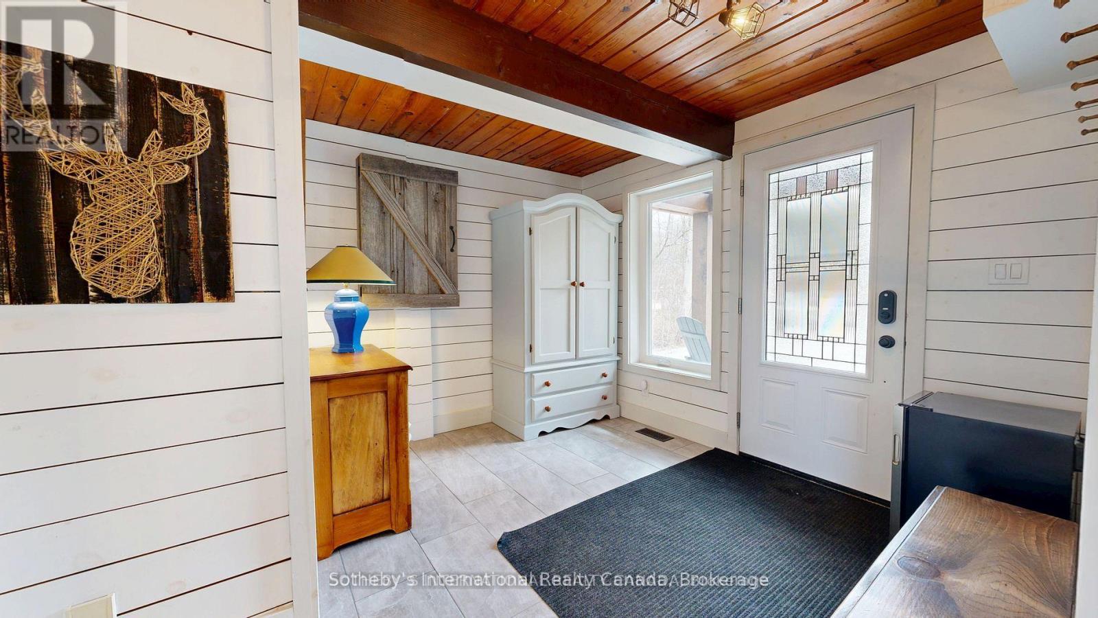 129 James Street, Blue Mountains, Ontario  L9Y 0T6 - Photo 4 - X12864828