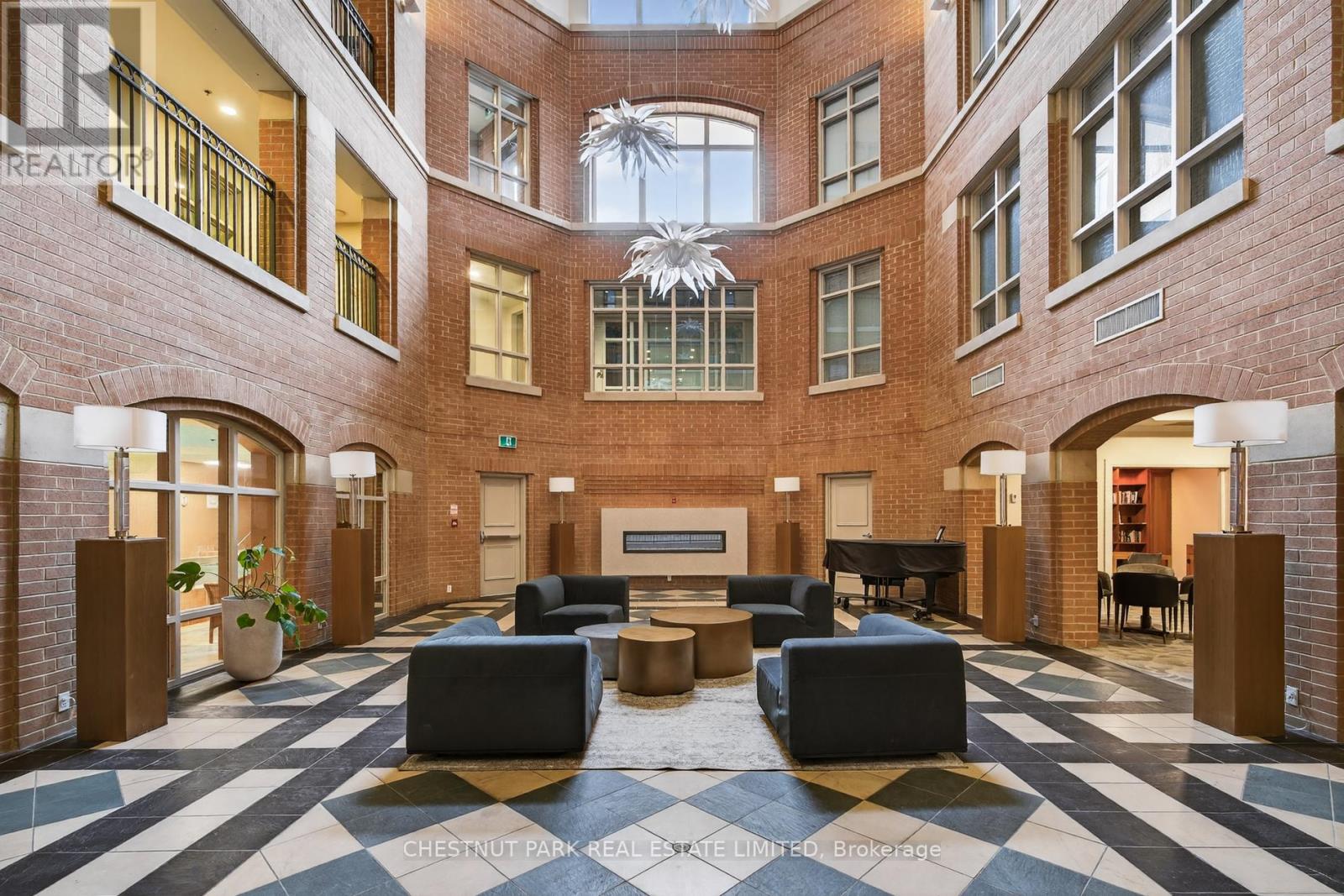 14 Charlesworth Lane, Toronto, Ontario  M4T 3B5 - Photo 30 - C12864596