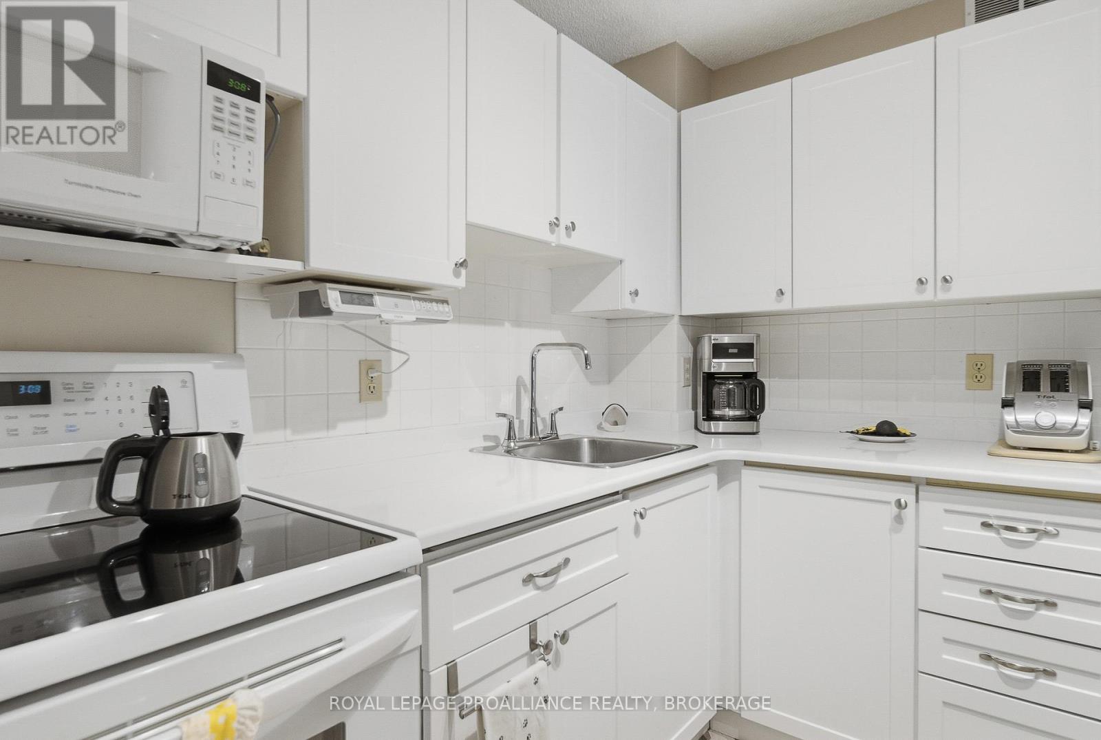 204 - 14 Greenview Drive, Kingston, Ontario  K7M 7T5 - Photo 22 - X12803552