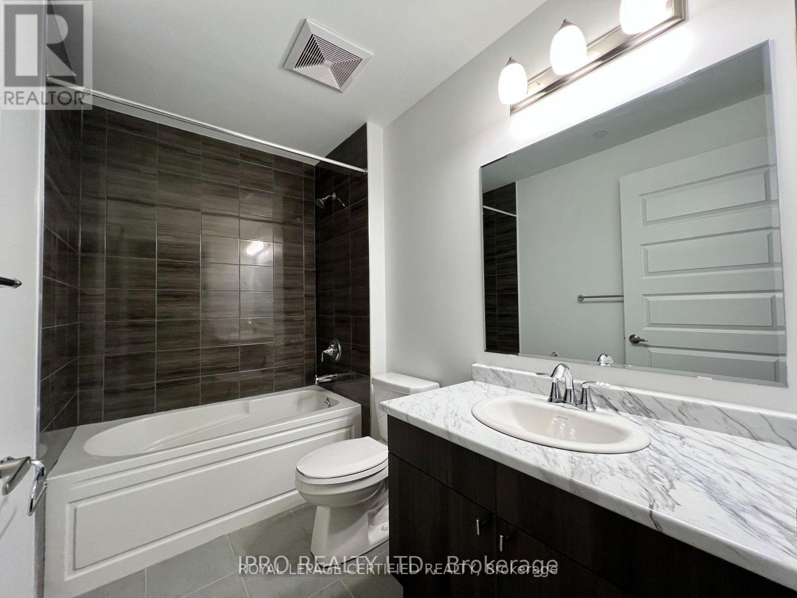 308 - 470 Gordon Krantz Avenue, Milton, Ontario  L9E 1Z3 - Photo 11 - W12864810