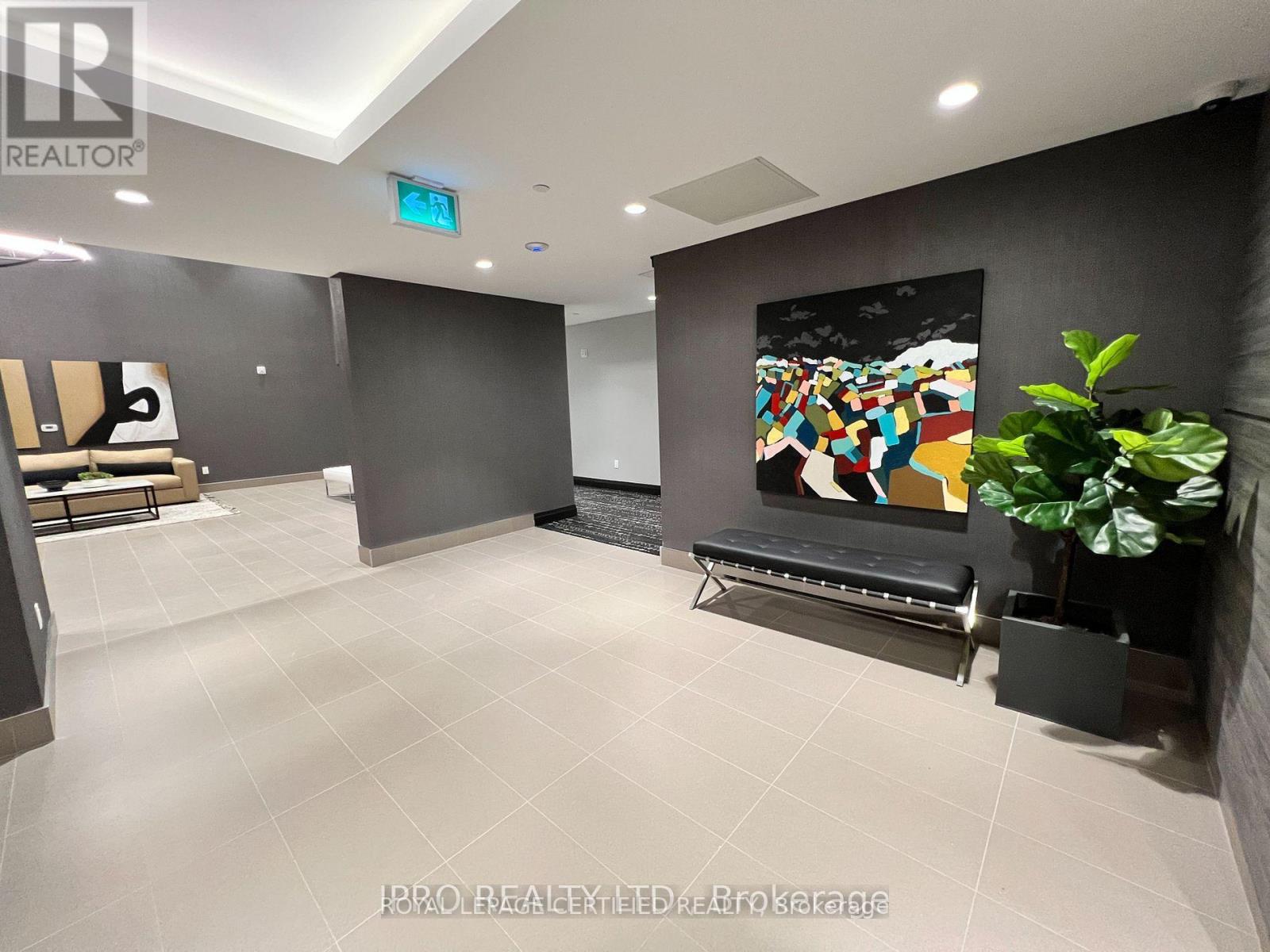 308 - 470 Gordon Krantz Avenue, Milton, Ontario  L9E 1Z3 - Photo 4 - W12864810