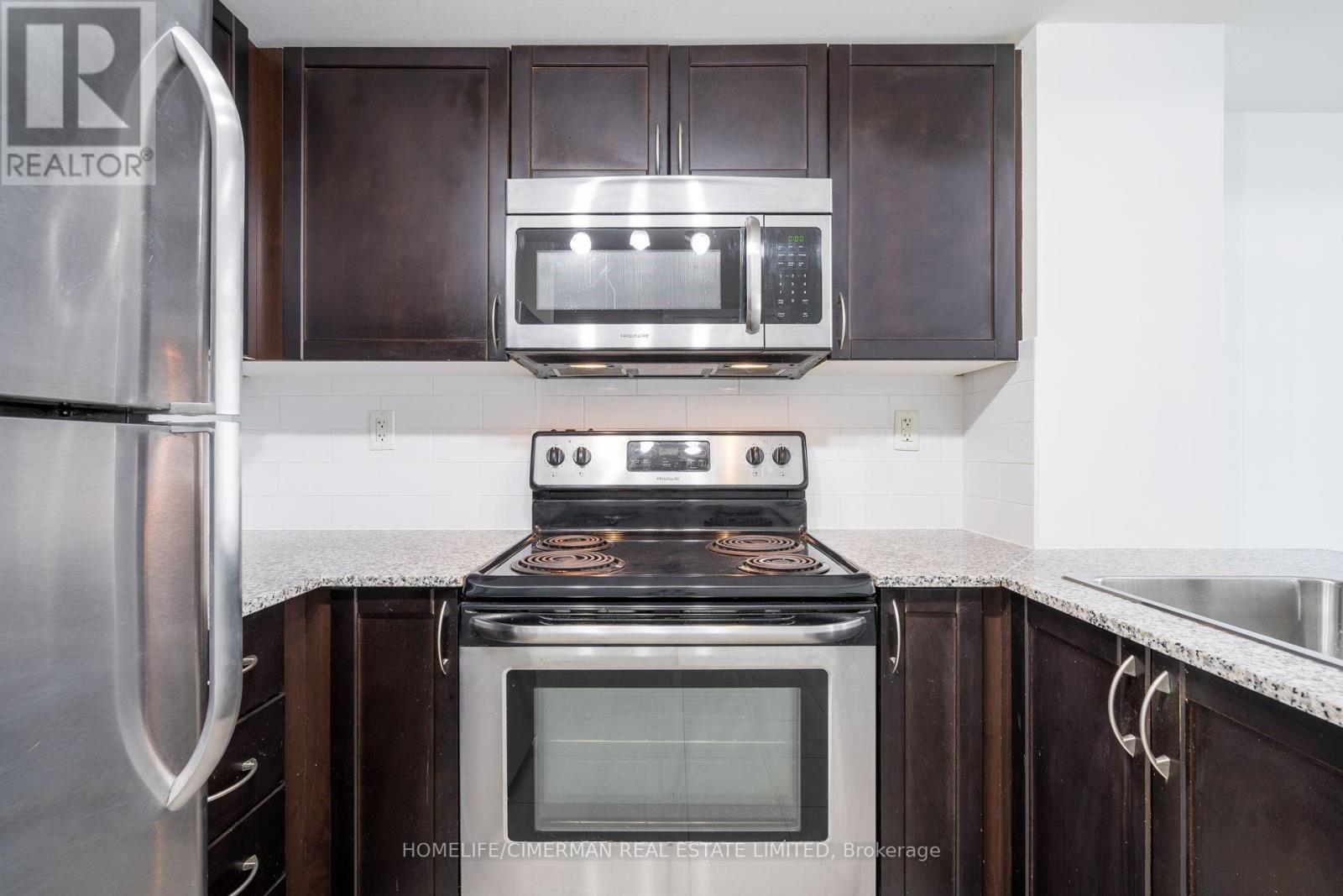 316 - 816 Lansdowne Avenue, Toronto, Ontario  M6H 4K6 - Photo 17 - W12826006