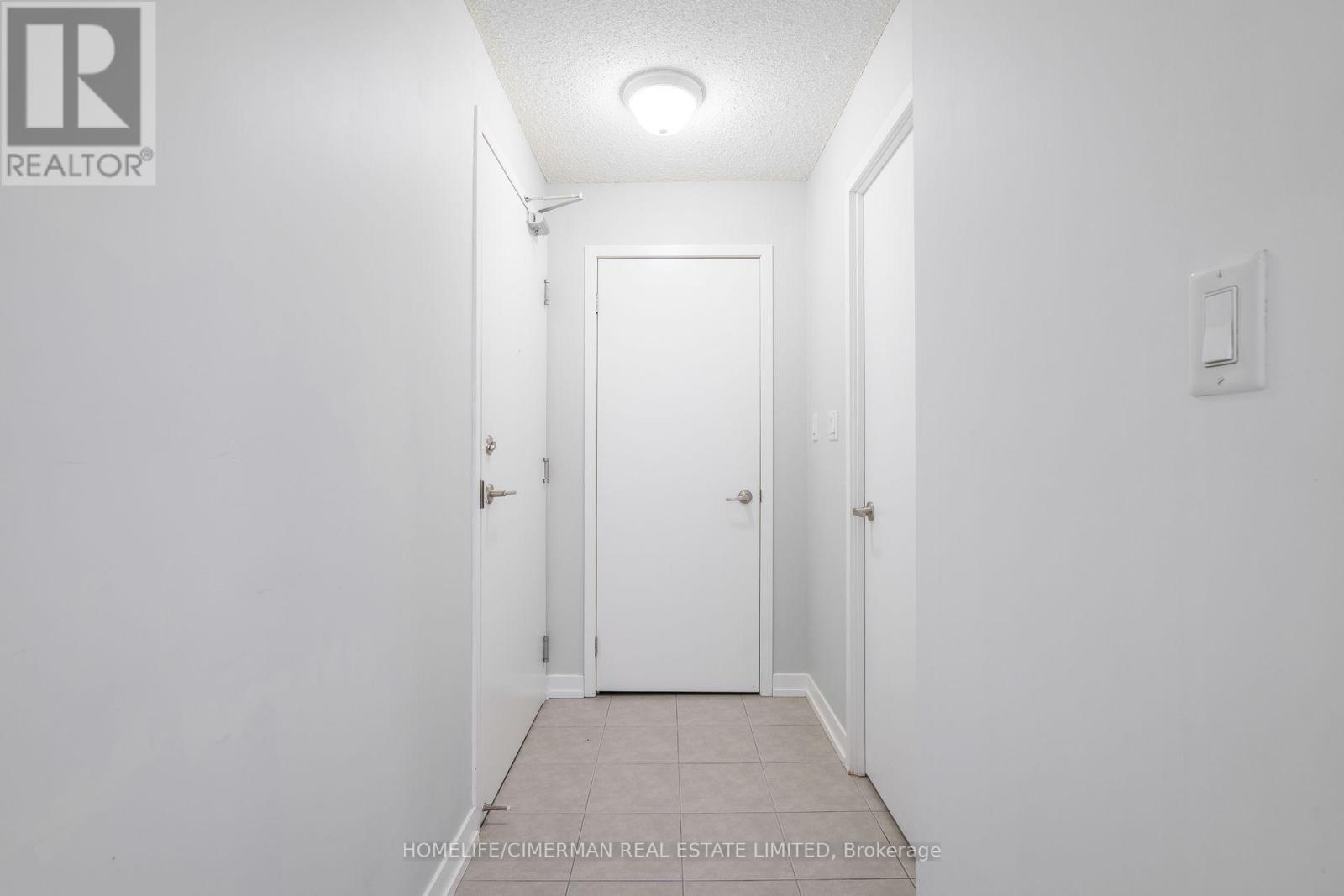 316 - 816 Lansdowne Avenue, Toronto, Ontario  M6H 4K6 - Photo 6 - W12826006