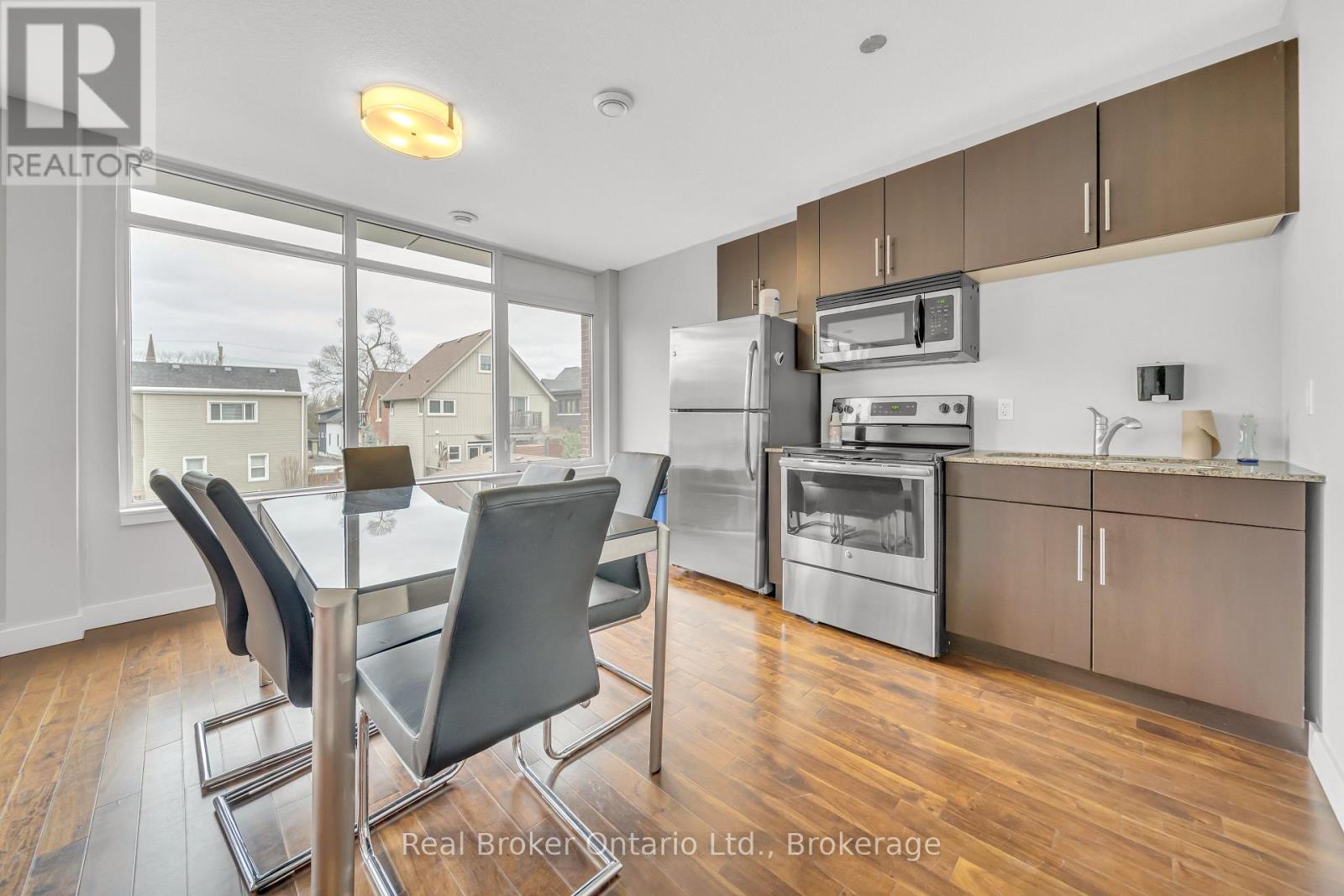 214 - 188 King Street S, Waterloo, Ontario  N2J 0C6 - Photo 37 - X12864884