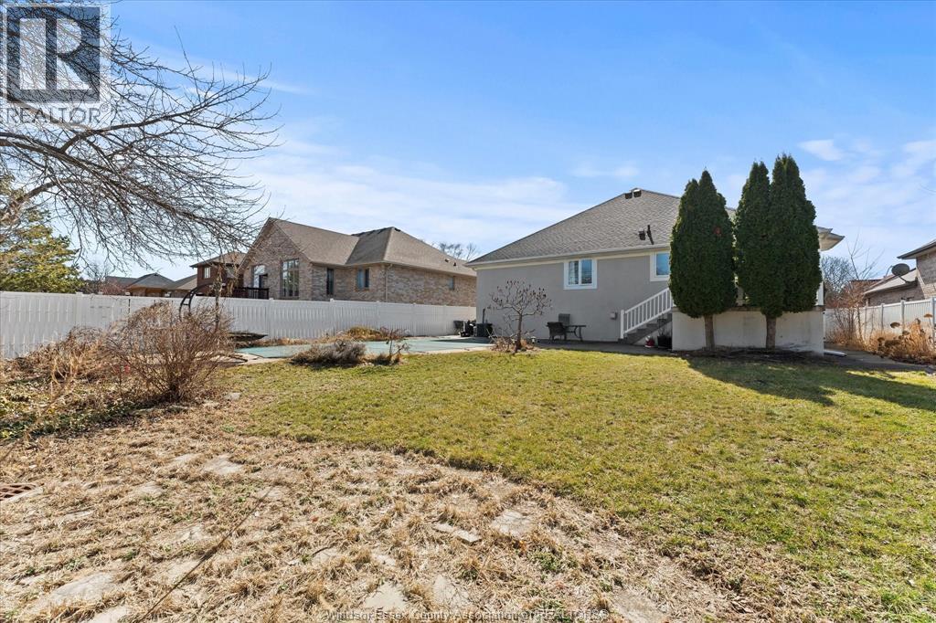 938 Nova, Windsor, Ontario  N9G 2S6 - Photo 38 - 26004945