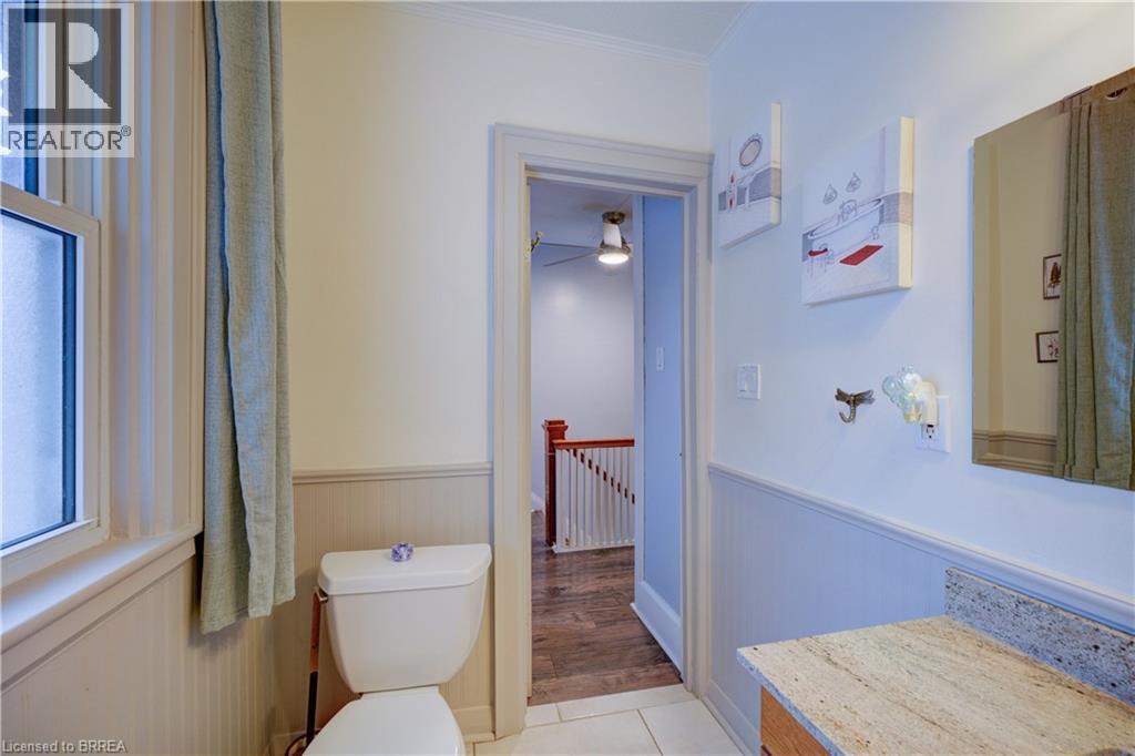 688 Colborne Street, Brantford, Ontario  N3S 3R1 - Photo 33 - 40802300