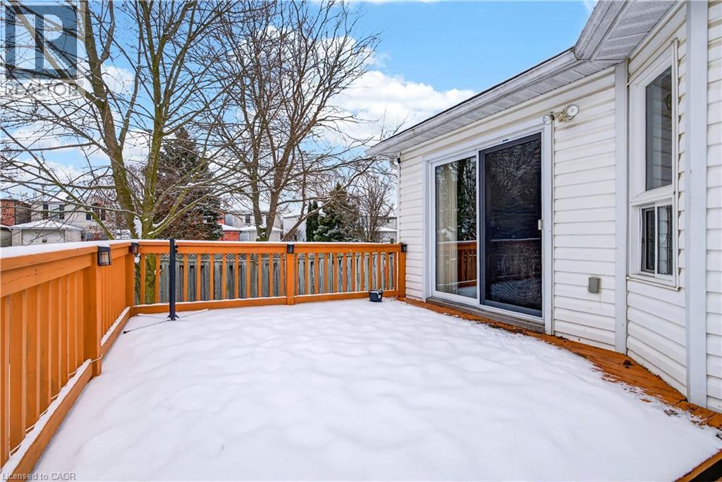 2 Evergreen Court, Brantford, Ontario  N3T 6J5 - Photo 30 - 40807107