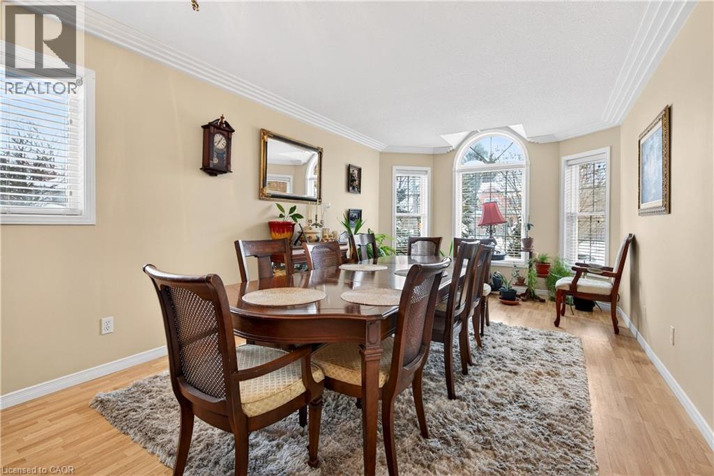 2 Evergreen Court, Brantford, Ontario  N3T 6J5 - Photo 5 - 40807107