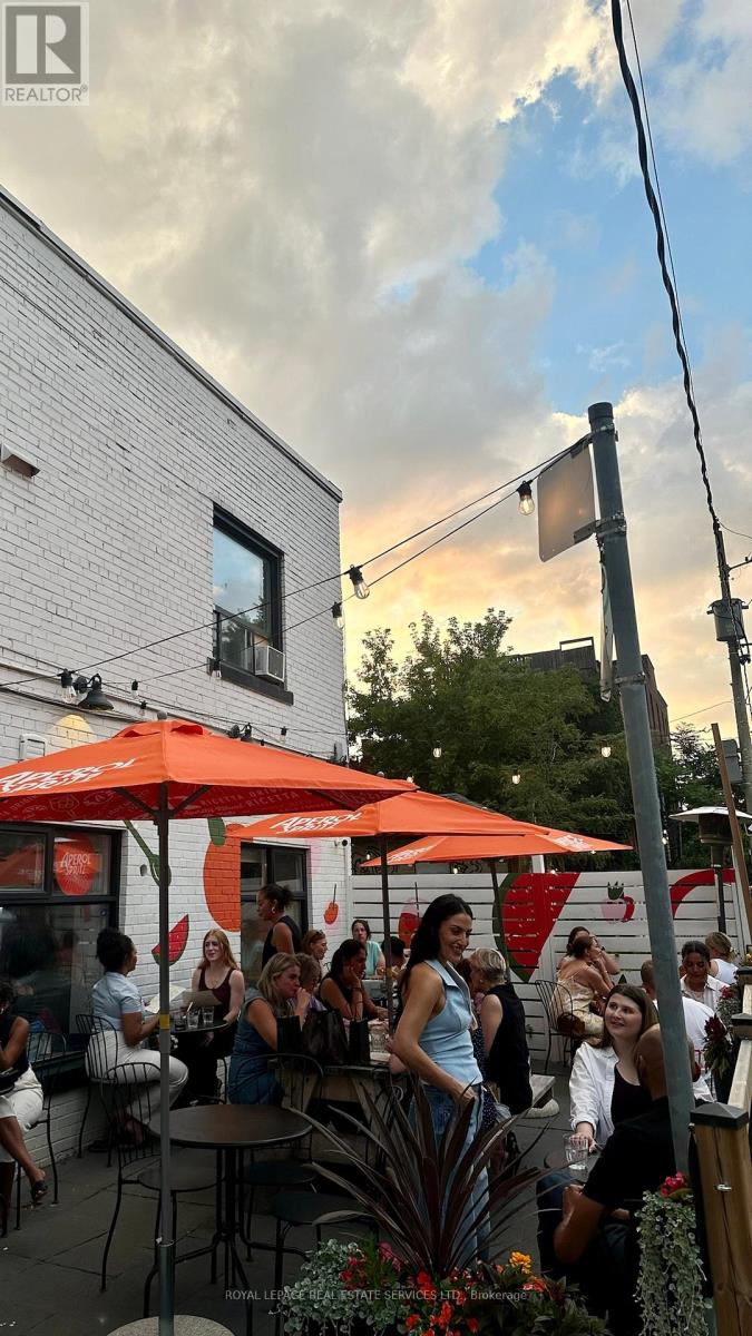 6 Markham Street, Toronto, Ontario  M6J 1E4 - Photo 6 - C12864858