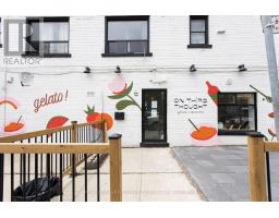 6 MARKHAM STREET, Toronto, Ontario