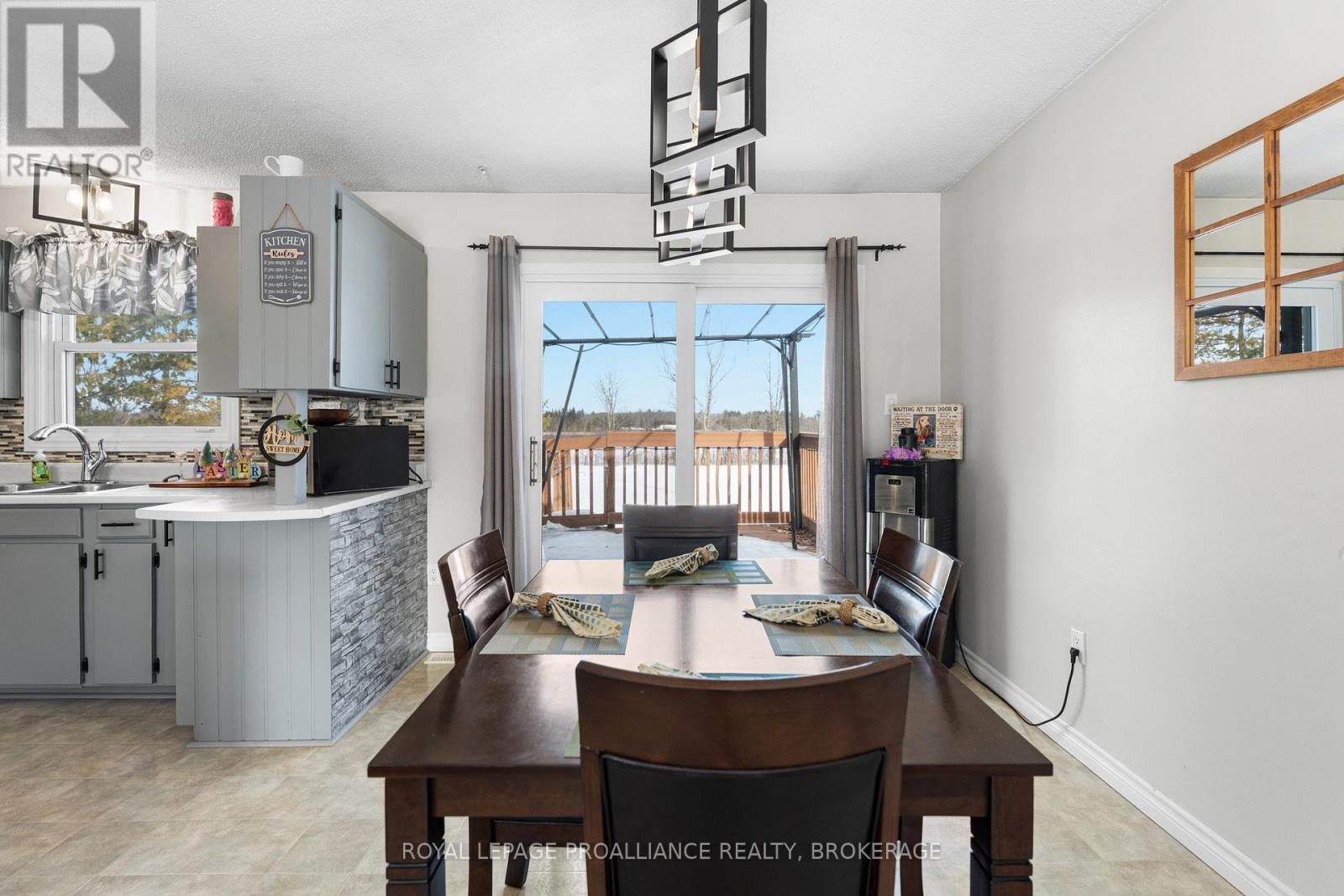 261 Shane Street, Loyalist, Ontario  K0H 2H0 - Photo 20 - X12864958