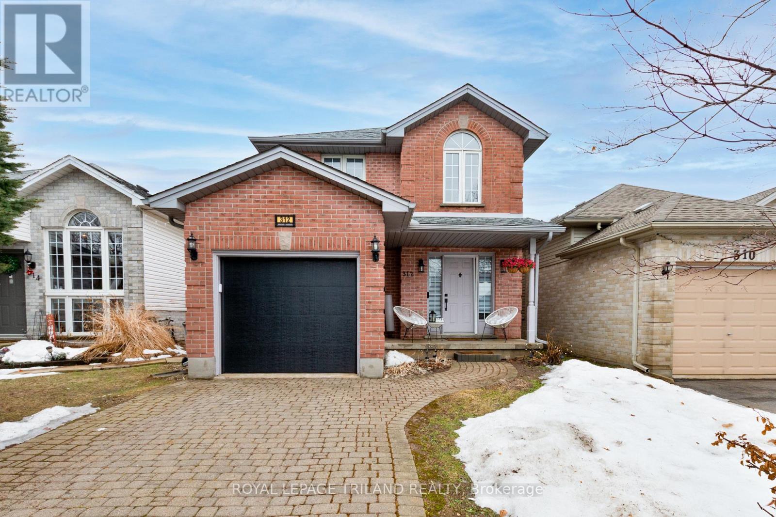 312 BROOKHAVEN PLACE, London East, Ontario