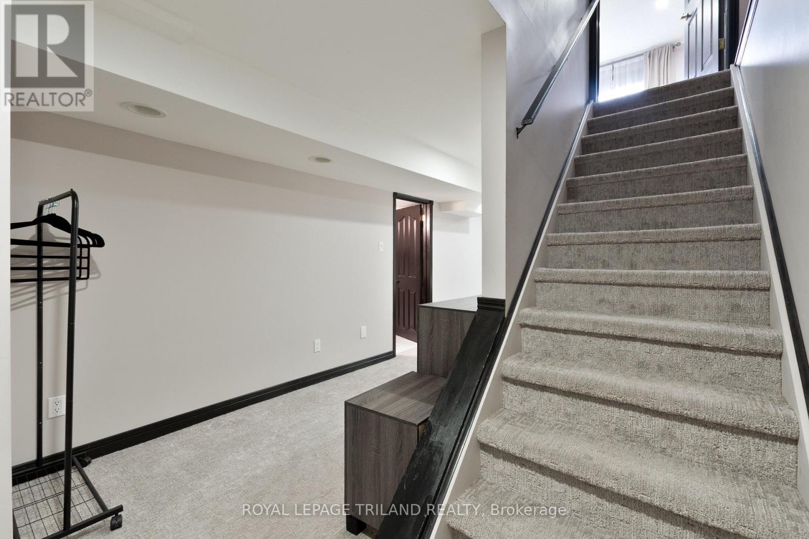 312 Brookhaven Place, London East, Ontario  N5Y 5N4 - Photo 29 - X12864930