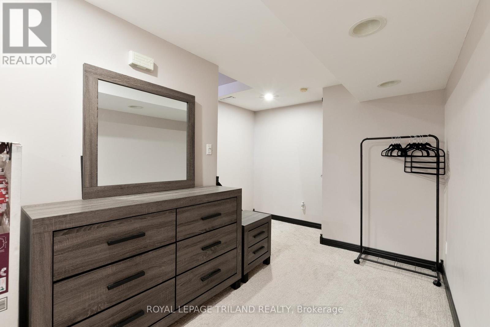 312 Brookhaven Place, London East, Ontario  N5Y 5N4 - Photo 31 - X12864930