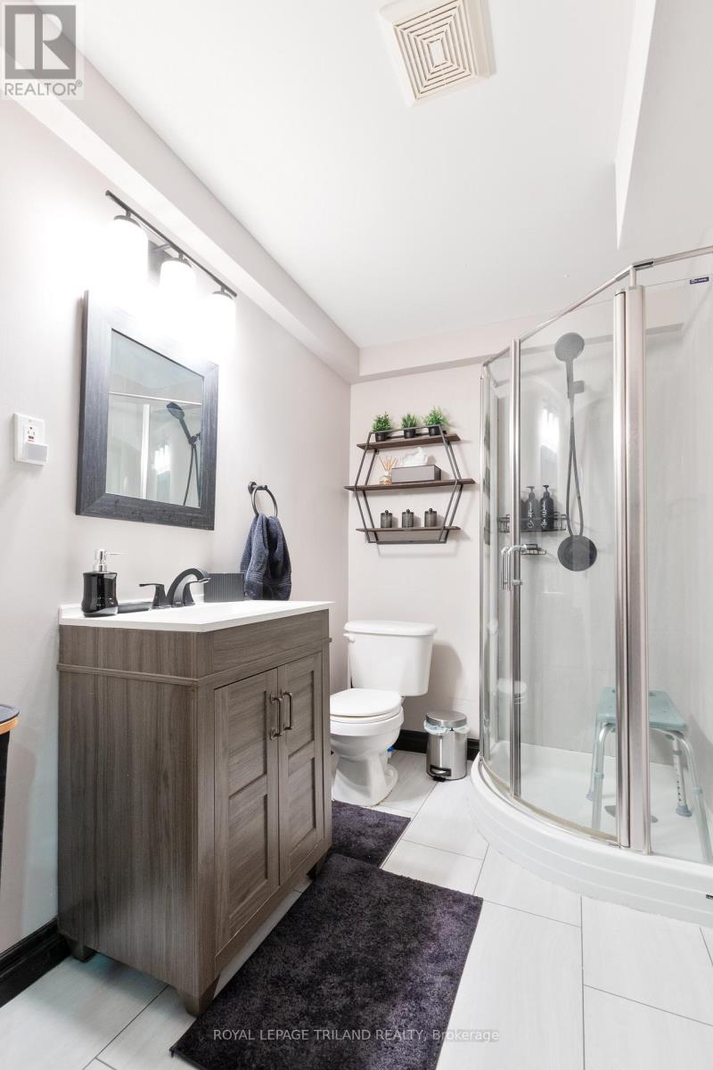 312 Brookhaven Place, London East, Ontario  N5Y 5N4 - Photo 35 - X12864930