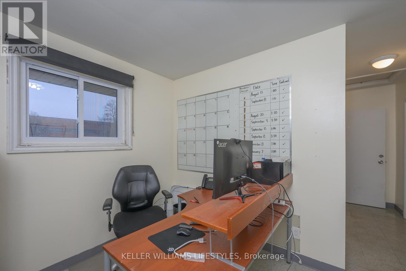 1235 Dundas Street, London East, Ontario  N5W 3B1 - Photo 28 - X12865024