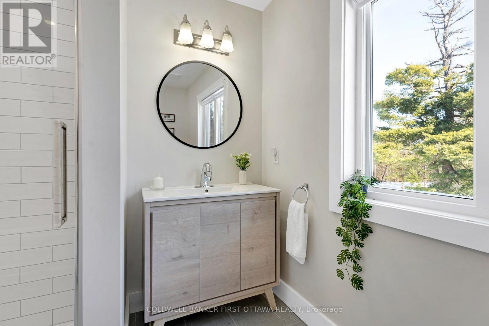 628 Sugar Bush Road, Mississippi Mills, Ontario  K0A 2X0 - Photo 25 - X12864976