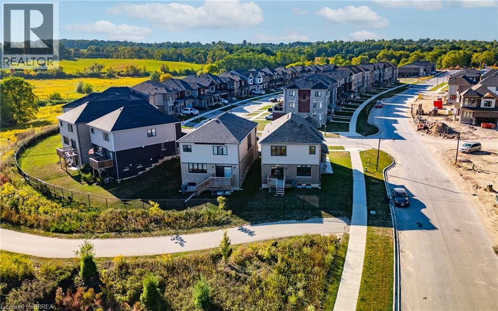 1 Bee Crescent, Brantford, Ontario  N3T 0V7 - Photo 47 - 40809693