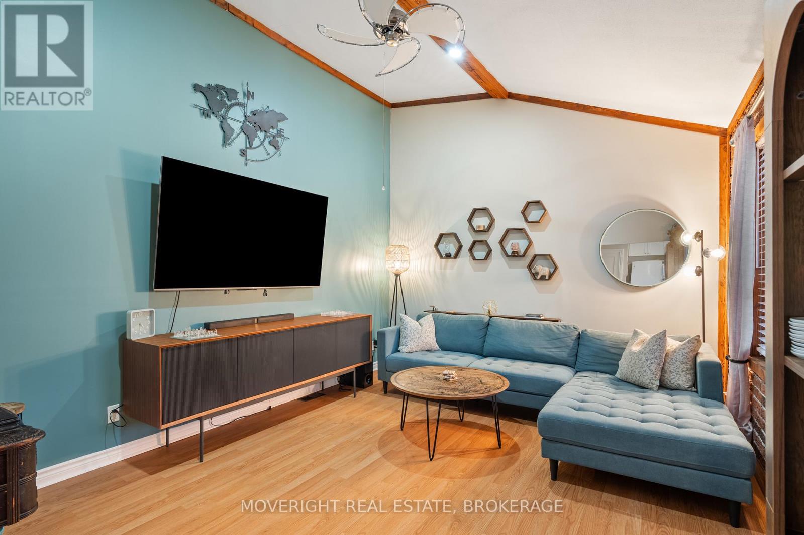 618 Lincoln Street, Welland, Ontario  L3B 4R4 - Photo 4 - X12864938