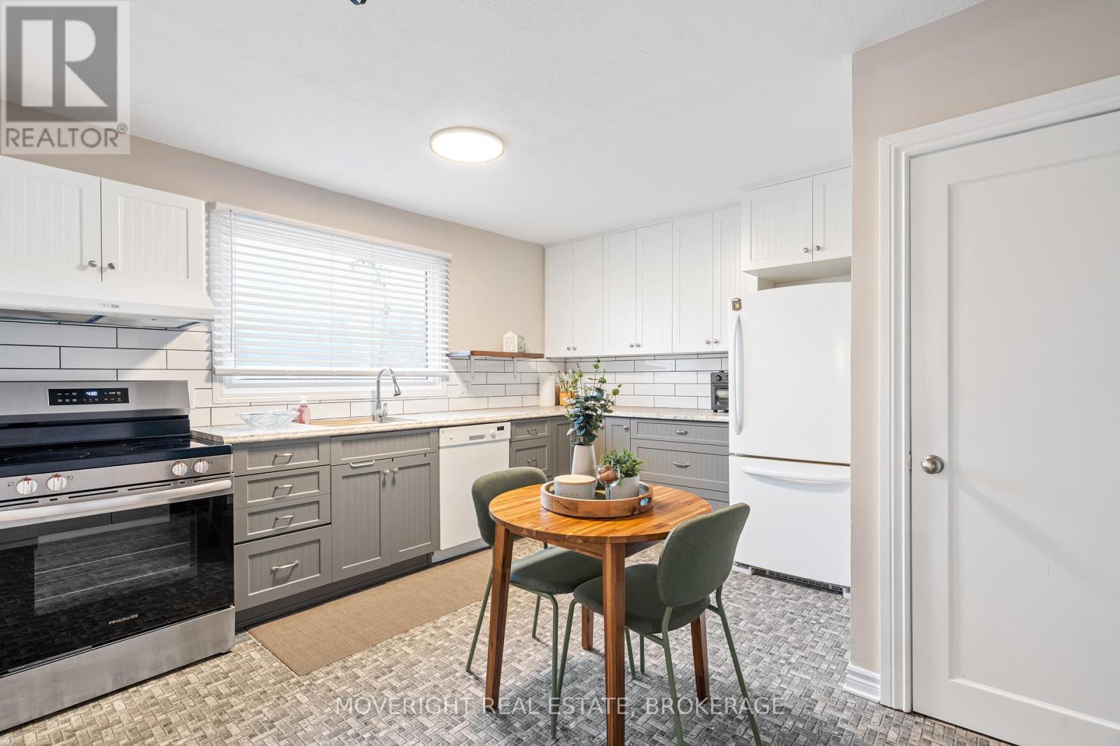 618 Lincoln Street, Welland, Ontario  L3B 4R4 - Photo 7 - X12864938