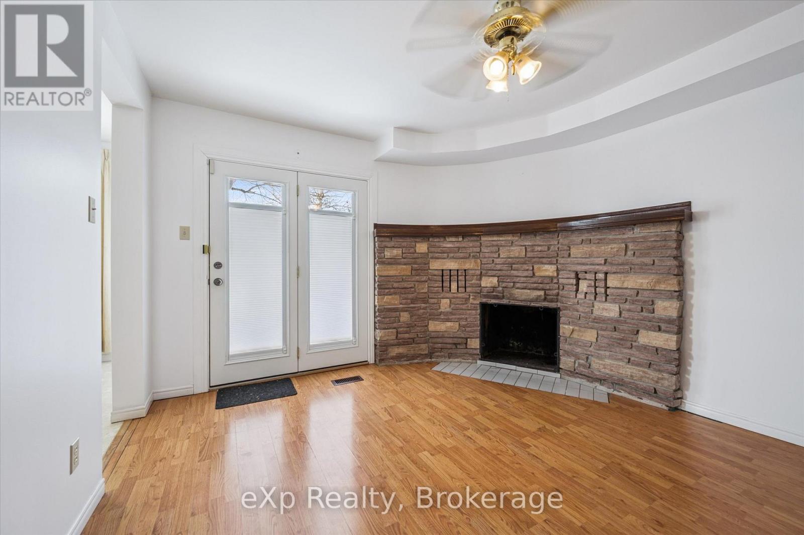 220 Justin's Place, Wellington North, Ontario  N0G 2L3 - Photo 21 - X12864978