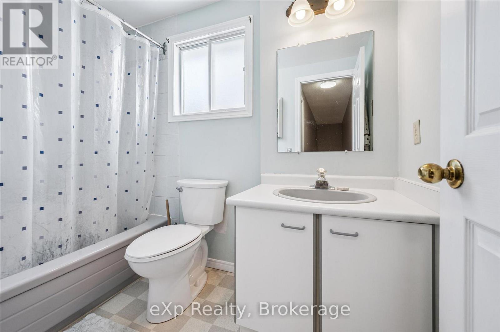 220 Justin's Place, Wellington North, Ontario  N0G 2L3 - Photo 28 - X12864978