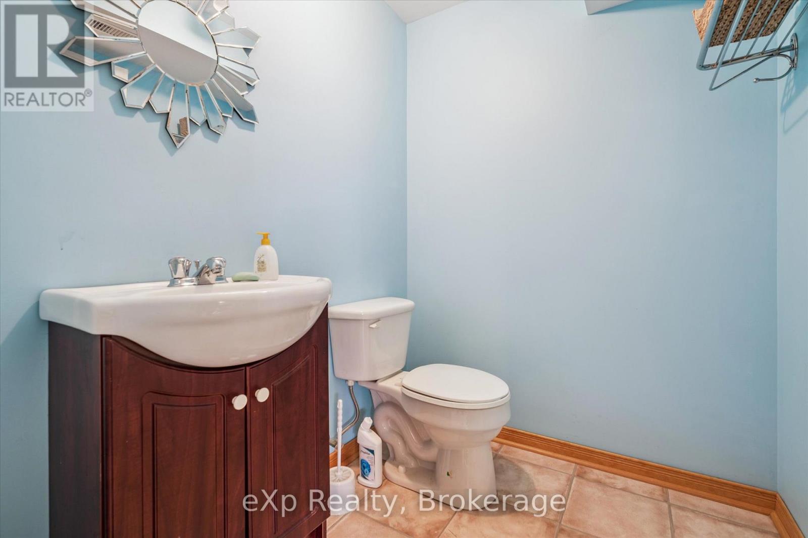 220 Justin's Place, Wellington North, Ontario  N0G 2L3 - Photo 36 - X12864978