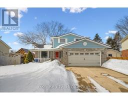 220 JUSTIN'S PLACE, wellington north (mount forest), Ontario