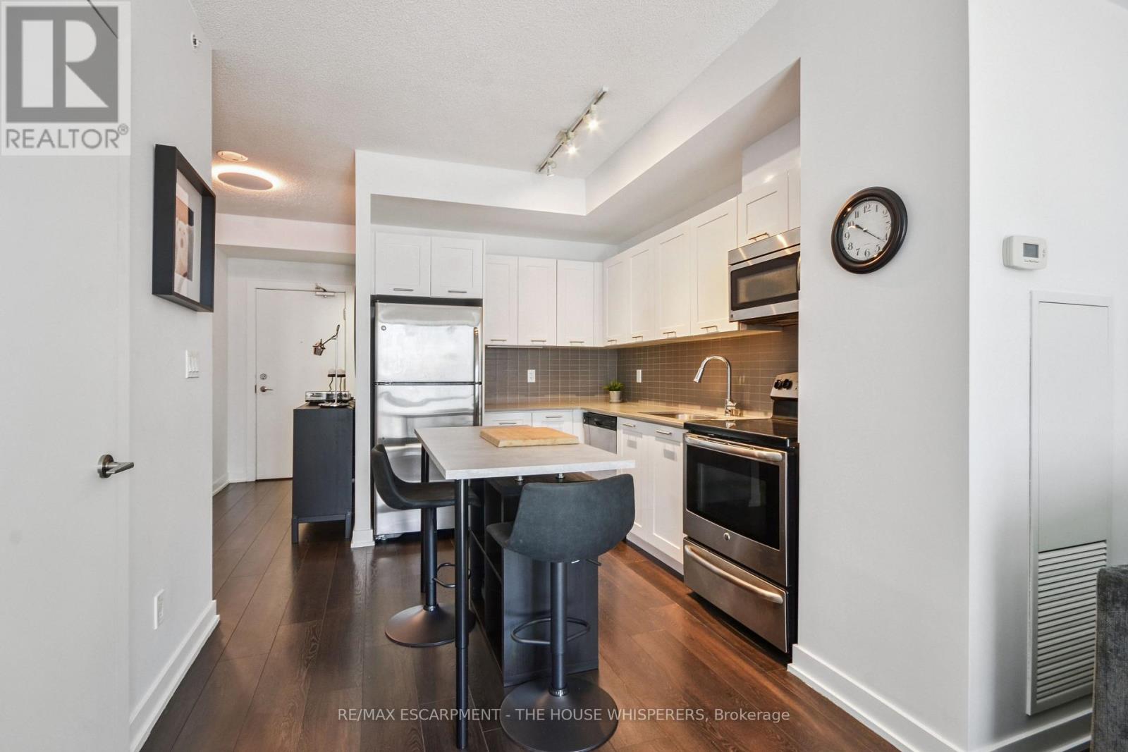 2308 - 20 Bruyeres Mews, Toronto, Ontario  M5V 0G8 - Photo 22 - C12864970