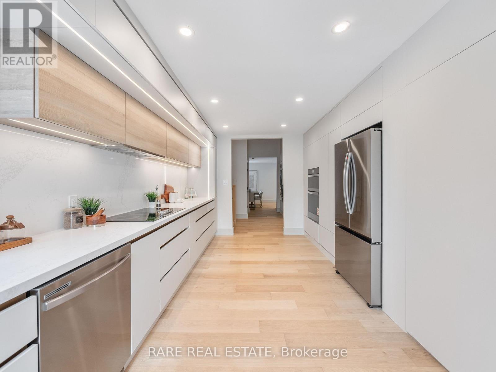 45 Thorny Brae Drive, Markham (Royal Orchard), Ontario  L3T 3G5 - Photo 13 - N12864986