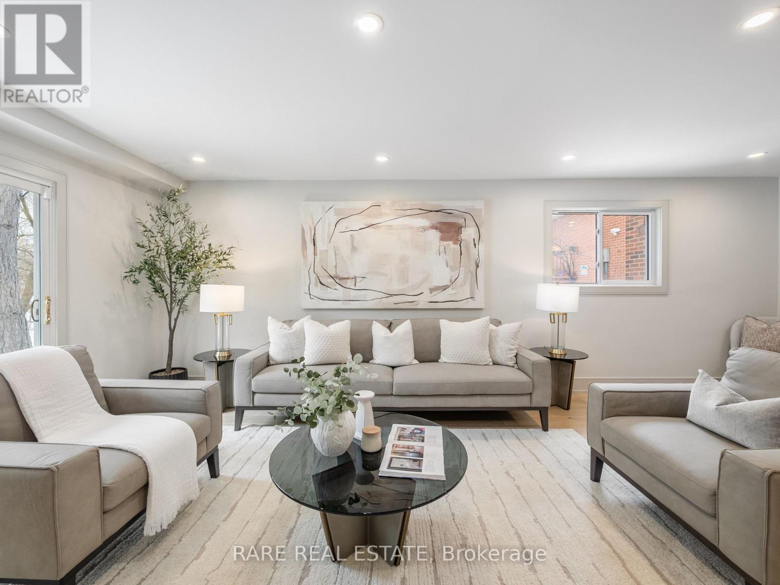 45 Thorny Brae Drive, Markham (Royal Orchard), Ontario  L3T 3G5 - Photo 25 - N12864986