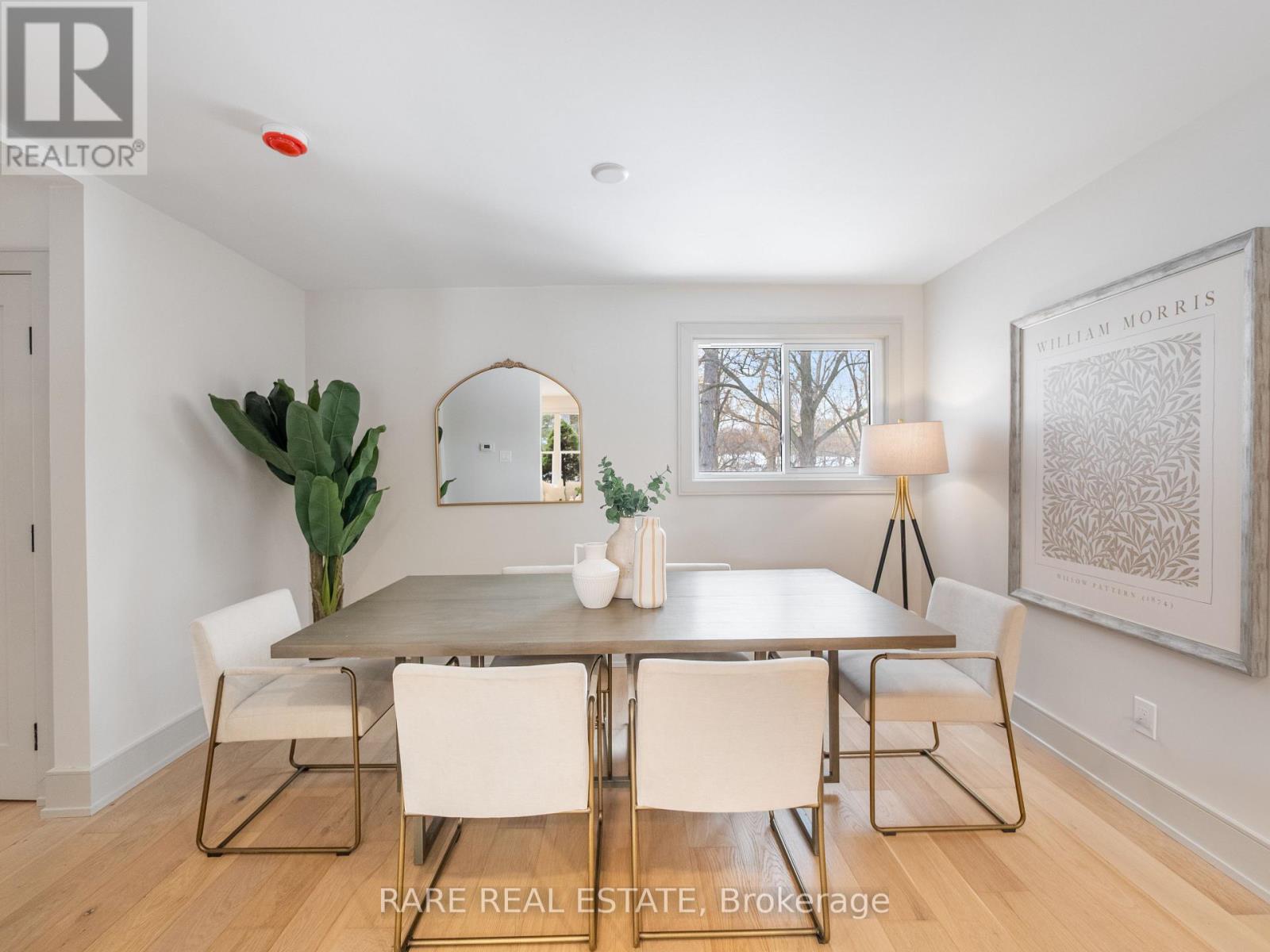 45 Thorny Brae Drive, Markham (Royal Orchard), Ontario  L3T 3G5 - Photo 8 - N12864986