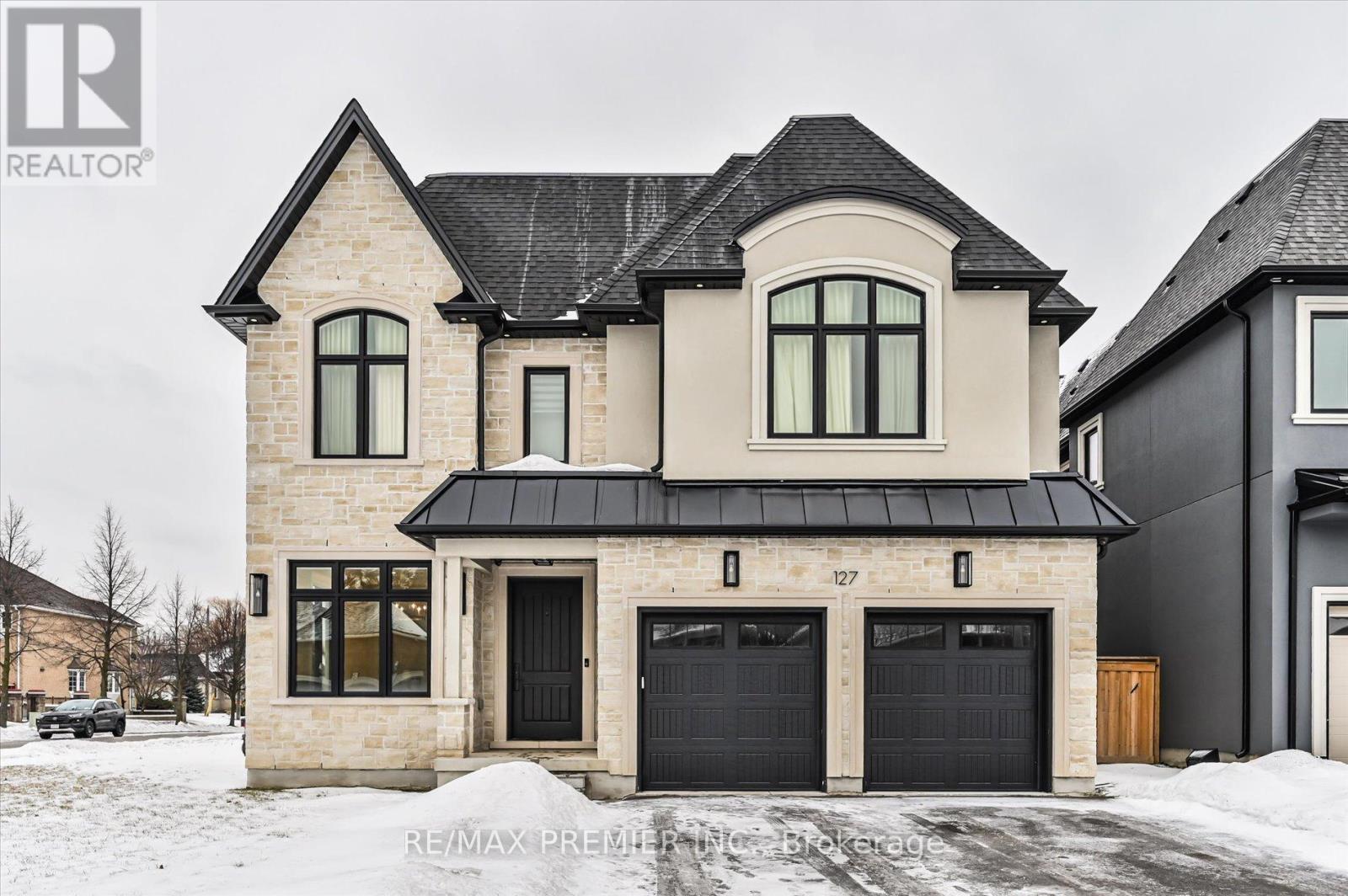 127 CARMELA AVENUE, Richmond Hill, Ontario