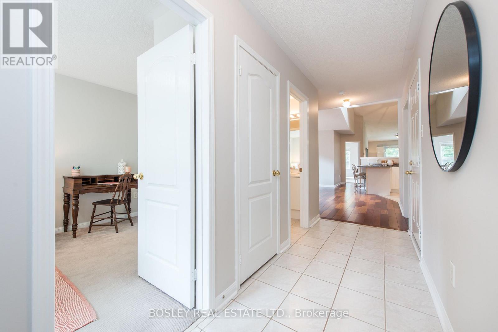 41 Atwood Avenue, Halton Hills, Ontario  L7G 5Z9 - Photo 4 - W12864968