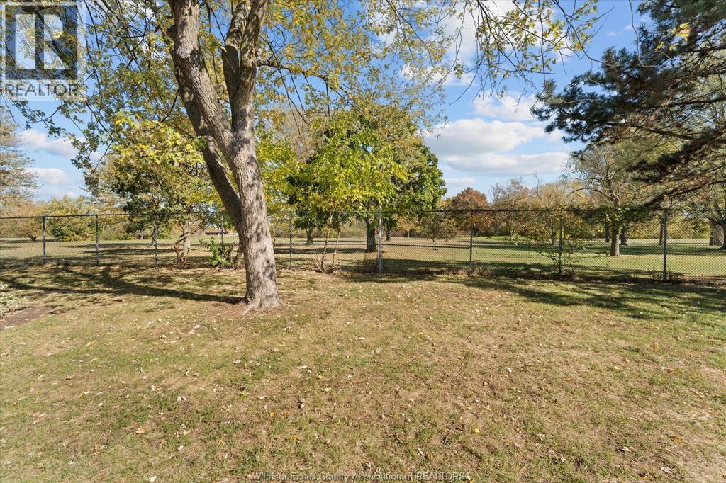 2960 Meadowbrook Lane Unit# 2, Windsor, Ontario  N8T 3C8 - Photo 26 - 26004957