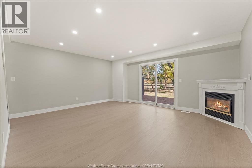 2960 Meadowbrook Lane Unit# 2, Windsor, Ontario  N8T 3C8 - Photo 11 - 26004956