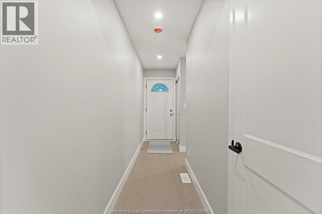 2960 Meadowbrook Lane Unit# 2, Windsor, Ontario  N8T 3C8 - Photo 3 - 26004956