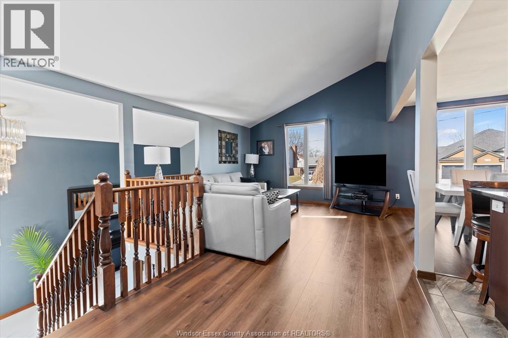 170 Gary Avenue, Lasalle, Ontario  N9J 1V2 - Photo 4 - 26004736