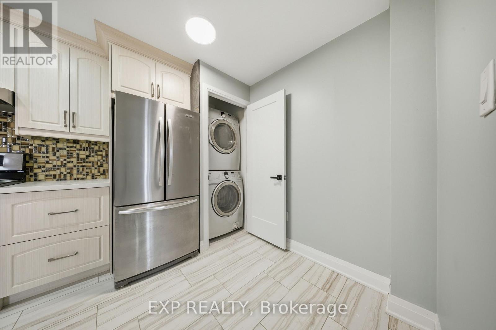 Ph3 - 222 Jackson Street W, Hamilton, Ontario  L8P 4S5 - Photo 20 - X12864934