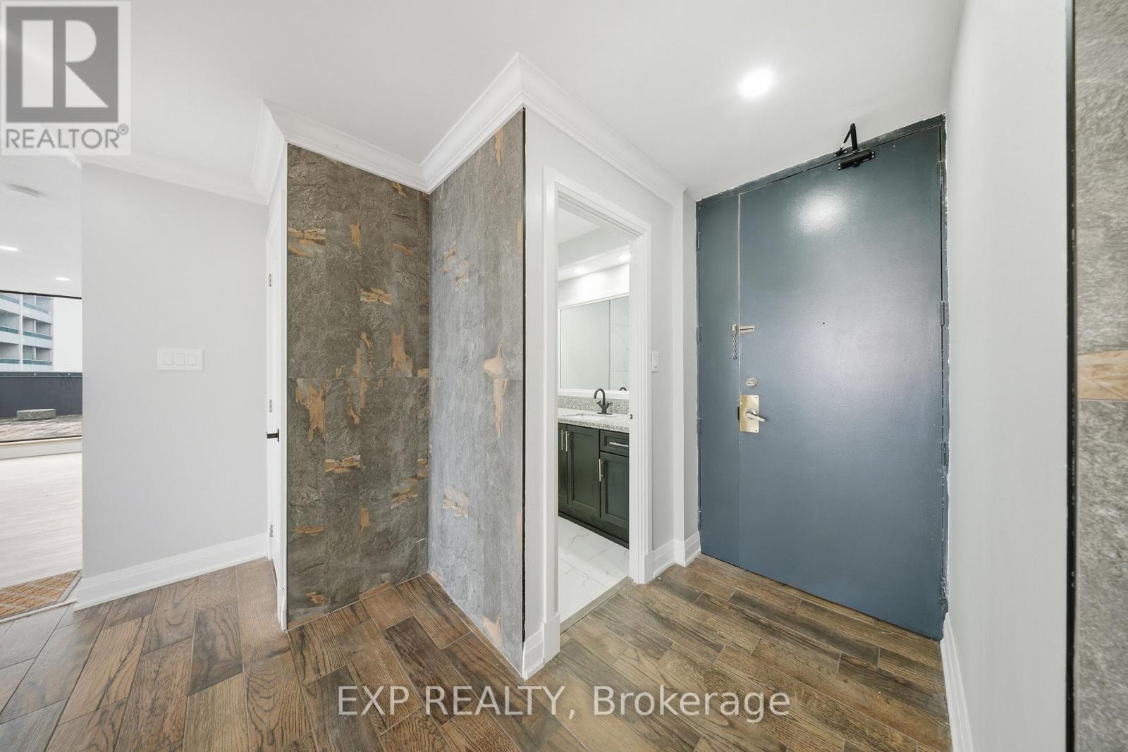 Ph3 - 222 Jackson Street W, Hamilton, Ontario  L8P 4S5 - Photo 8 - X12864934