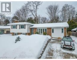 372 CAMELOT DRIVE, North Bay, Ontario