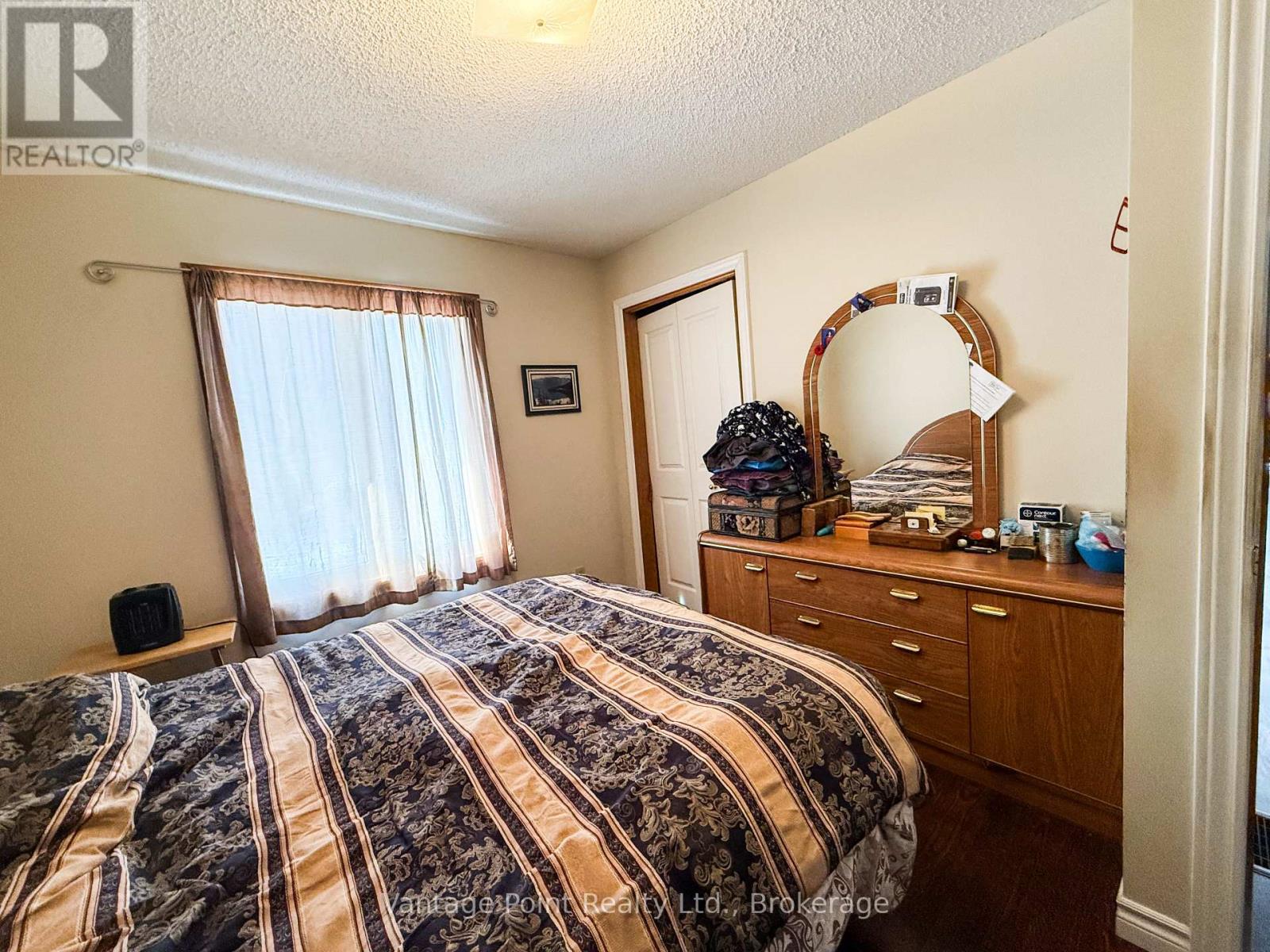 22 Frederick Street, Huron East, Ontario  N0G 1H0 - Photo 21 - X12865150