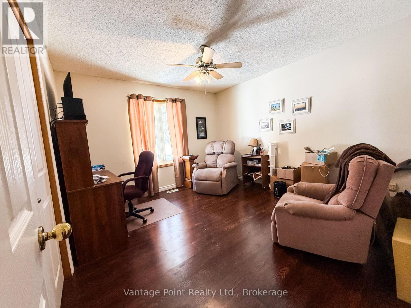 22 Frederick Street, Huron East, Ontario  N0G 1H0 - Photo 22 - X12865150