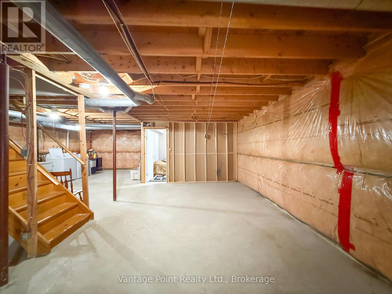 22 Frederick Street, Huron East, Ontario  N0G 1H0 - Photo 32 - X12865150