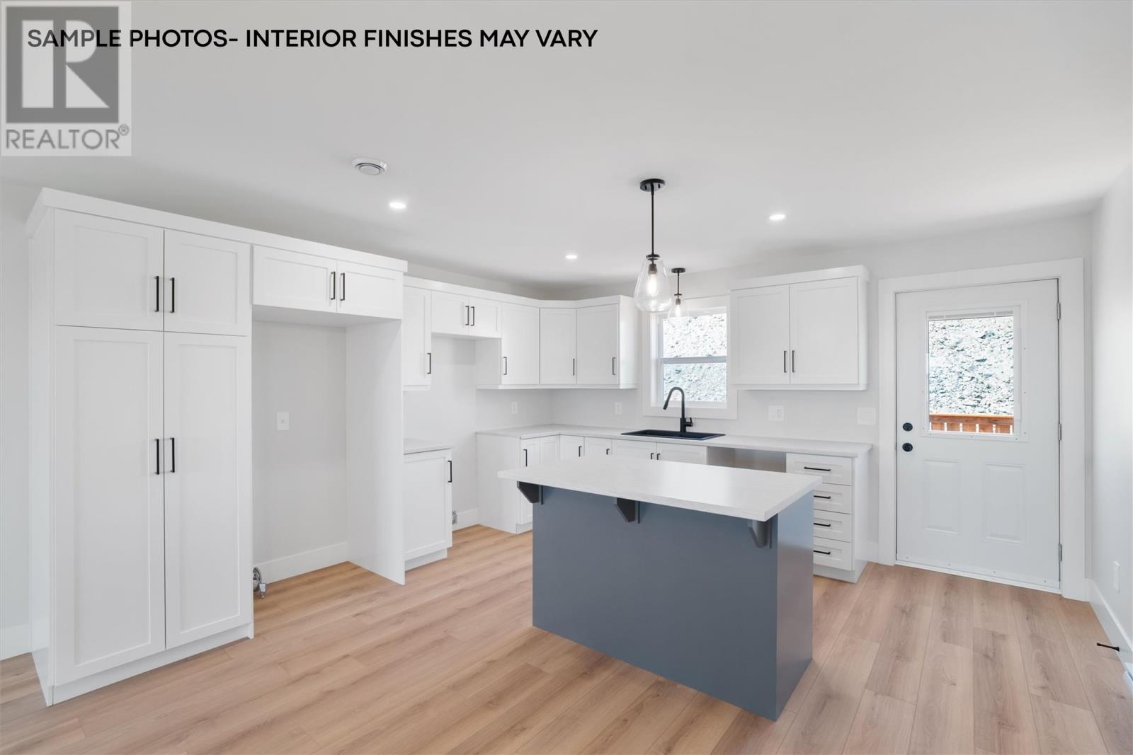 20 Kemble Avenue, Paradise, Newfoundland & Labrador  A1L 4M3 - Photo 3 - 1294464