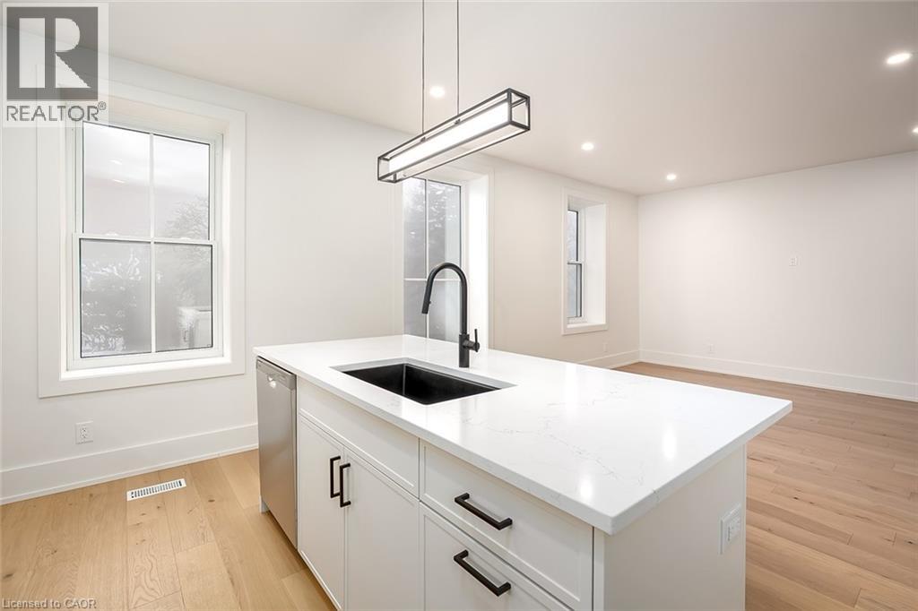 284 Wilson Street E Unit# 201, Ancaster, Ontario  L9G 2B9 - Photo 9 - 40801910