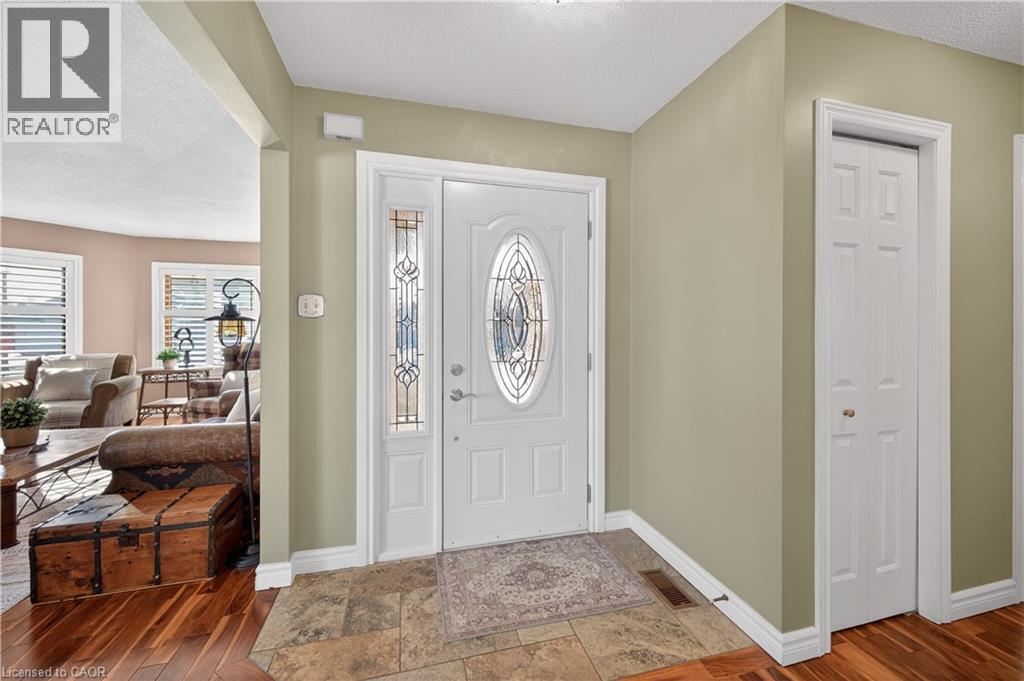 35 Highland Boulevard, Caledonia, Ontario  N3W 1G6 - Photo 3 - 40809235