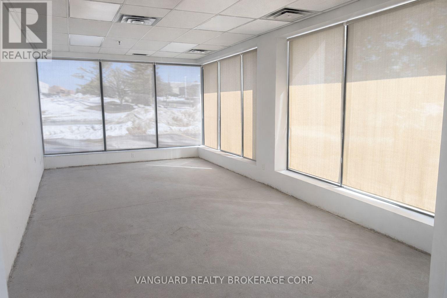 2 - 525 Rowntree Dairy Road, Vaughan, Ontario  L4L 7K6 - Photo 3 - N12851304