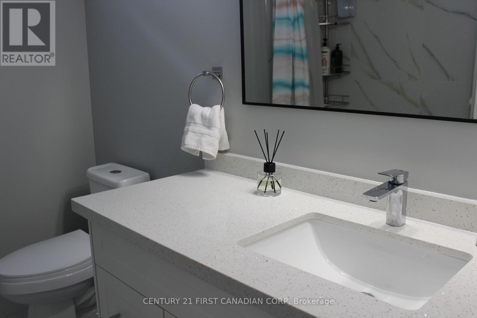 2609 Oil Heritage Road, Oil Springs, Ontario  N0N 1P0 - Photo 32 - X12865072