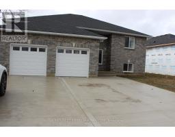 2609 OIL HERITAGE ROAD, Oil Springs, Ontario